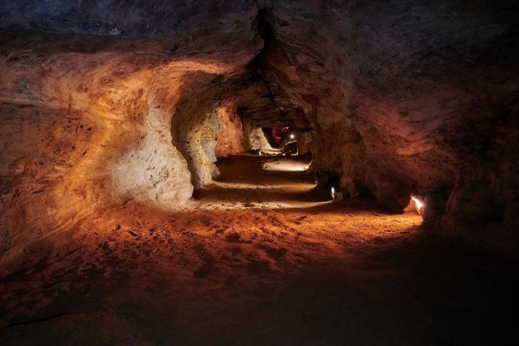 Laurel Caverns